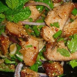 น้ำตกหมู