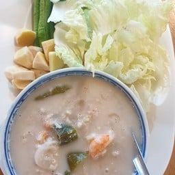 กุ้งหลนผักสด