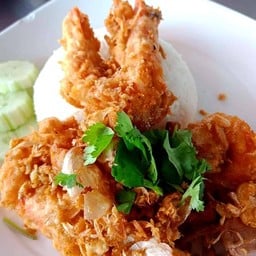 ข้าวกุ้งหิมะ (กุ้งทอดกะเทียม)