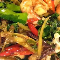 ผัดฉ่า(กับข้าว)
