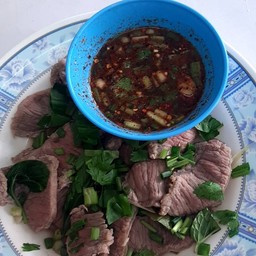 เนื้อลวกจิ้ม