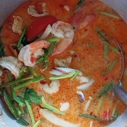 ต้มยำรวมมิตรน้ำข้น