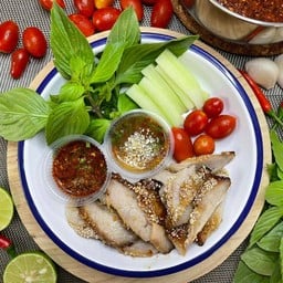 คอหมูย่าง จิ้มแจ่ว