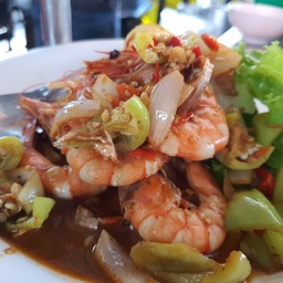 ข้าวราดผัดพริกอ่อนทะเล