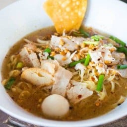 ก๋วยเตี๋ยวนายเอกสาขาเสรีไท53(ลำลูกกาคลอง12)
