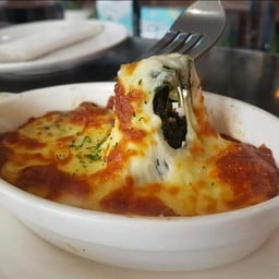 ผักโขมอบชีส