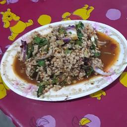 [อร่อยซ่ากับโค้ก] ลาบหมู +  โค้ก ออริจินัล (ขวด)