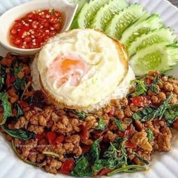 อาหารตามสั่ง กลางเมือง