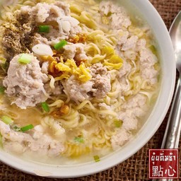 ต้มมาม่าหมูสับ ต้มยำ