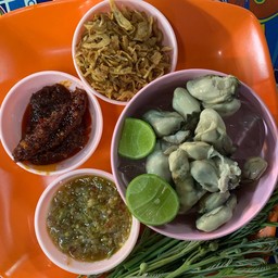 หอยนางรมทรงเครื่อง