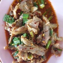 น้ำตกเนื้อ