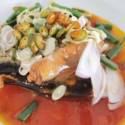 ยำปลากระป๋อง