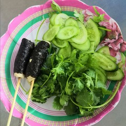 อมรลูกชิ้นย่าง ตลาดโพธิพงษา