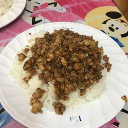 หมูสับผัดซีอิ๊ว