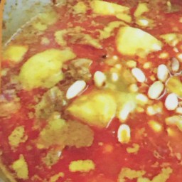 แกงอาลูใส่ถั่ว