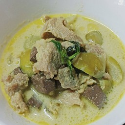 แกงเขียวหวานหมู