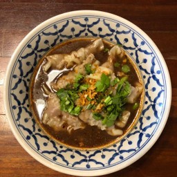 เกี๊ยวลงเรือ