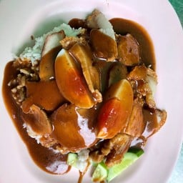 พรชัยข้าวหมูแดง เจริญรัถ