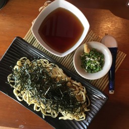 ราเมนเย็น