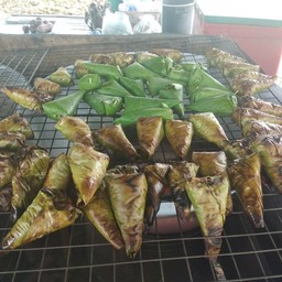ข้าวเหนียวปิ้ง