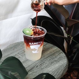 ชาไทยมะนาว