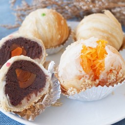 ขนมเปี๊ยะกุหลาบ เล็ก 4 ชิ้น