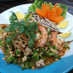 ยำถั่วพลูกุ้งสด