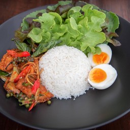 ข้าวผัดฉ่ากุ้ง + ไข่ต้ม