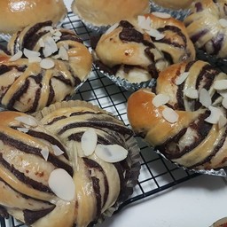 ขนมปังถั่วแดง-Dlm