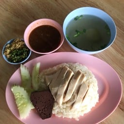 แดนข้าวมันไก่ บายน้ำ