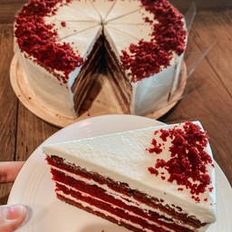 RED VELVET CAKE