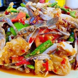 ผัดไท อาหารตามสั่ง เมืองย่า