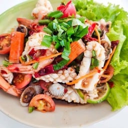 ส้มตำใบเฟิร์น