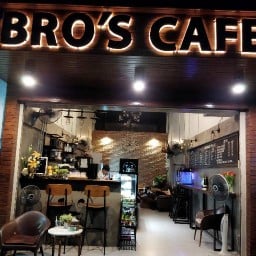 BRO’s CAFE