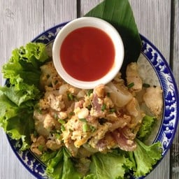 ก๋วยเตี๋ยวคั่วไก่