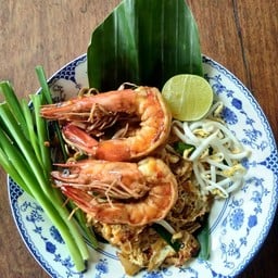 ผัดหมี่กุ้งสด