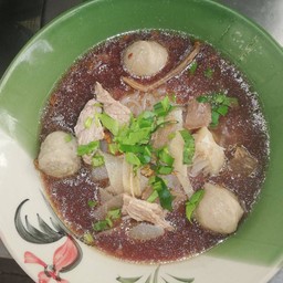 เส้นเล็กน้ำตกทุกอย่าง