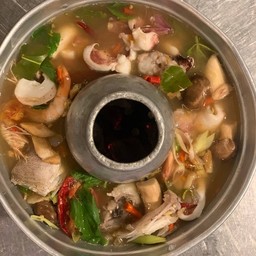 โป๊ะแตก