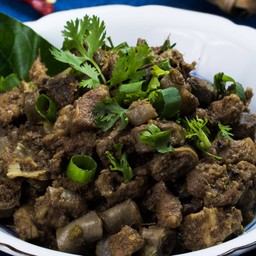 T10 - คั่วตับหมู