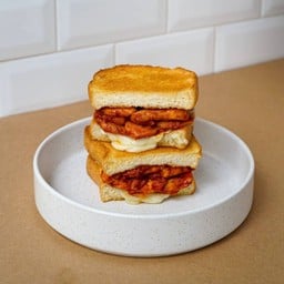 BBQ Chicken Grilled Cheese Sandwich