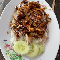 ข้าวหน้าเป็ดพิเศษ