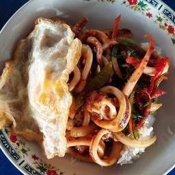 ผัดพริกเผาปลาปมึก