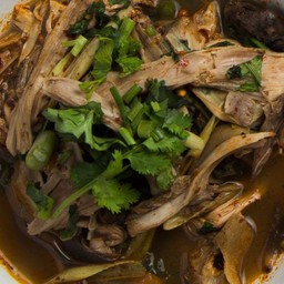 S4 - ยำจิ้นไก่