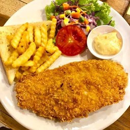 สเต๊กปลาดอลล์ลี่ทอด