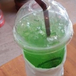 น้ำแอปเปิ้ลกับแอปเปิ้ลโซดา