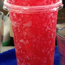 น้ำแดงโซดา