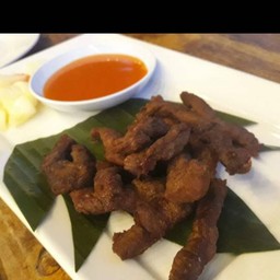 เนื้อแดดเดียวทอด