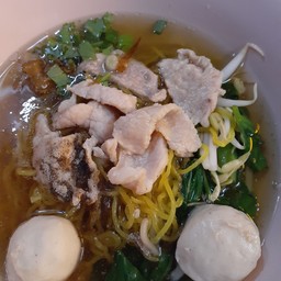 ลูกชิ้น + หมูหมัก