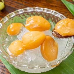 สละลอยแก้ว