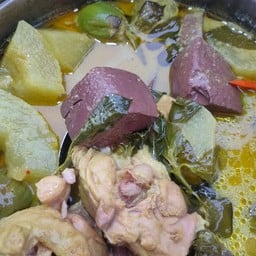 ขนมจีนปักษ์ใต้แม่อ๋อยคู้บอน27สาขา2